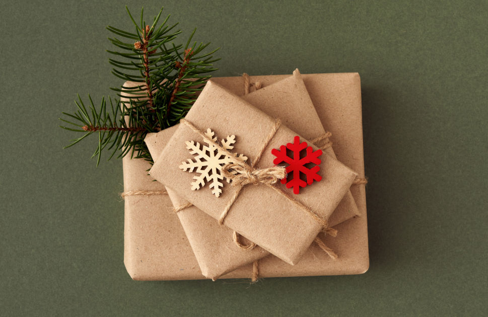 Making the holidays environmentally friendly. | Rockland Green